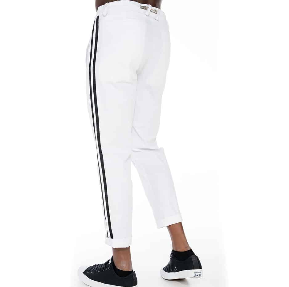 White lane pants with stripes on the sidep643_1