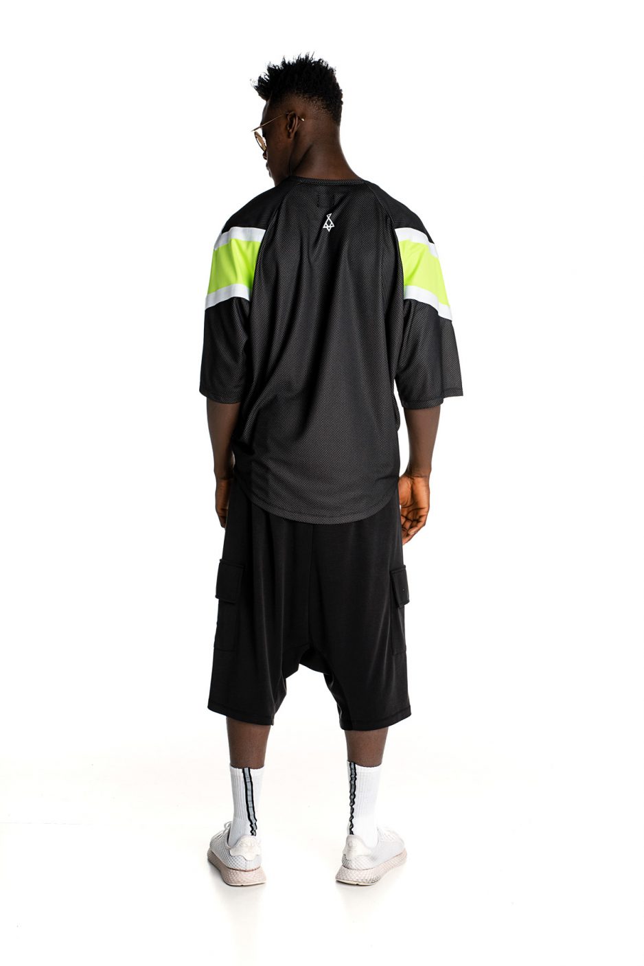 Wide t-shirt with neon details